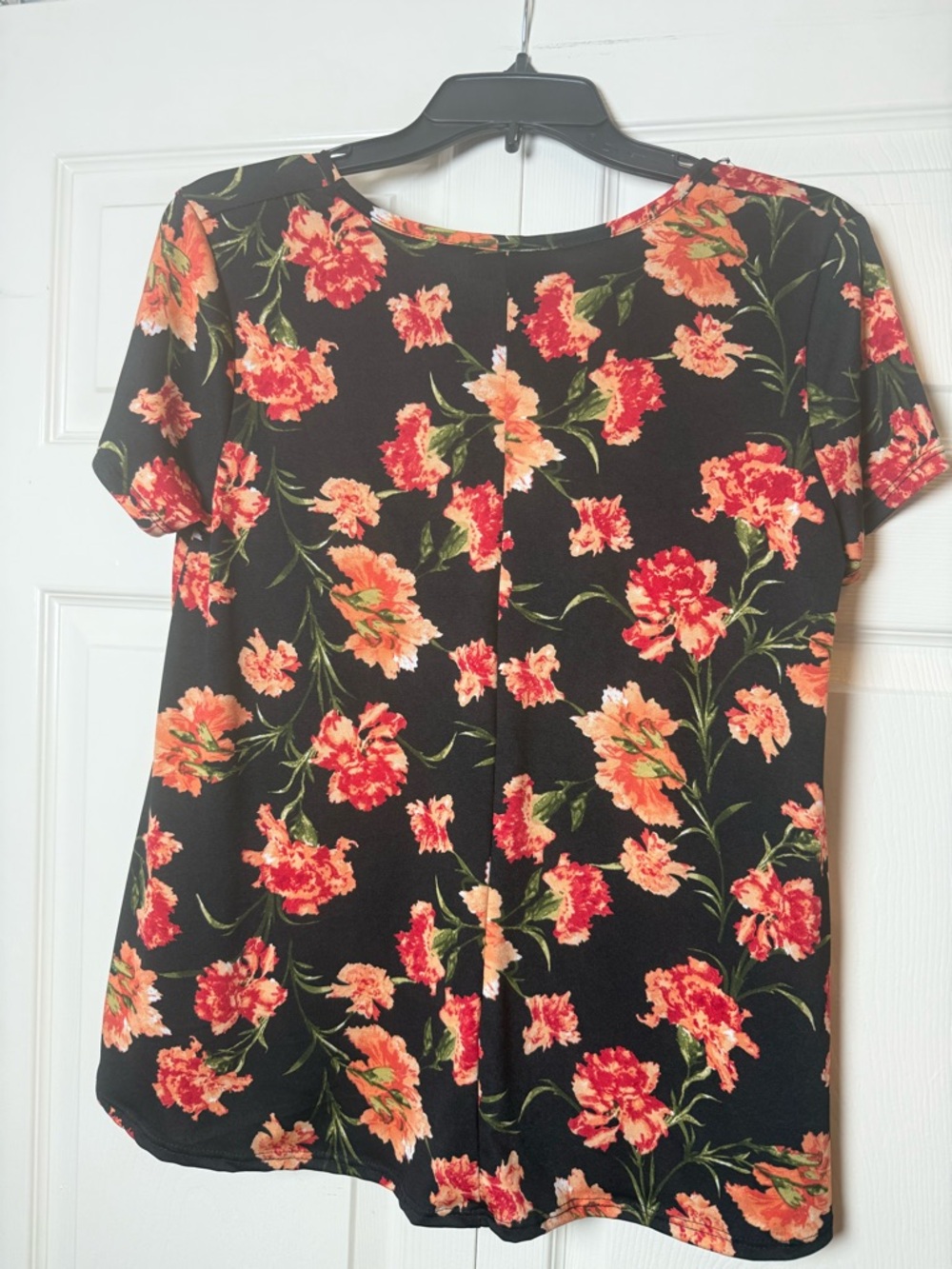 C'est La Vie Floral Short Sleeve Top - Picture 2 of 4